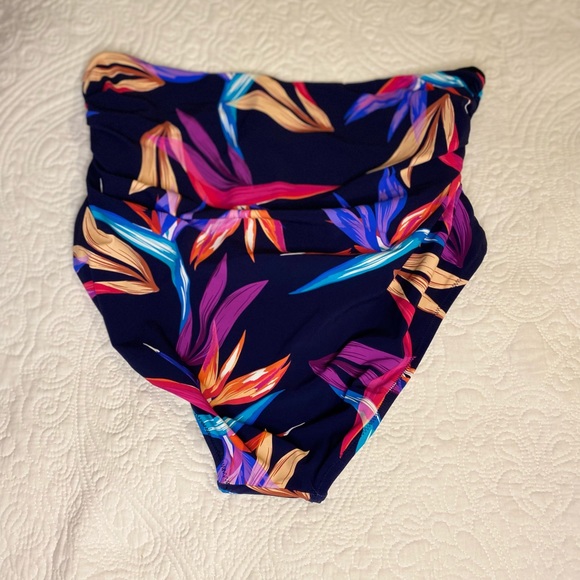Gottex Paradise High Waisted Bikini Bottom | 16 - Picture 9 of 10